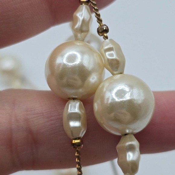 Vintage Synthetic Pearl Long Necklace 14K Gold Plated Elegant Fashion Jewelry - Picture 2 of 7